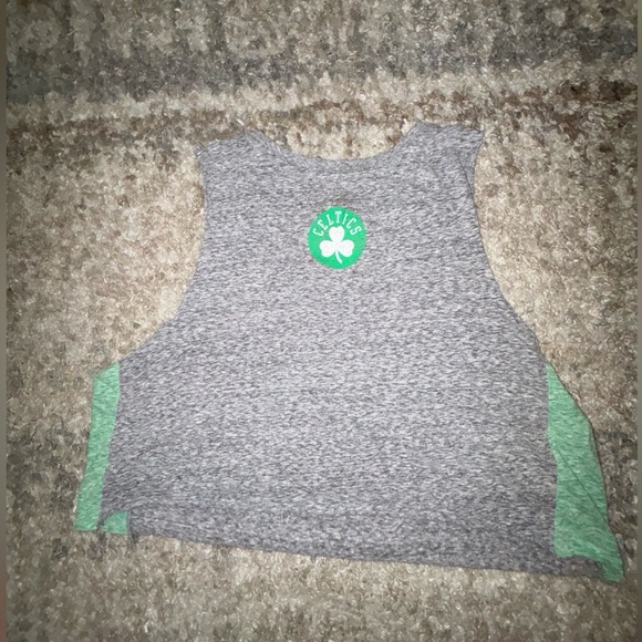 Boston Celtics Cropped Sleeveless Shirt - Picture 2 of 3